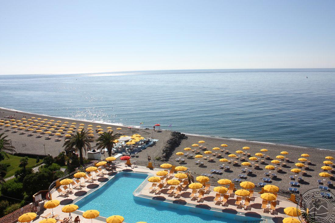 hilton giardini naxos 4